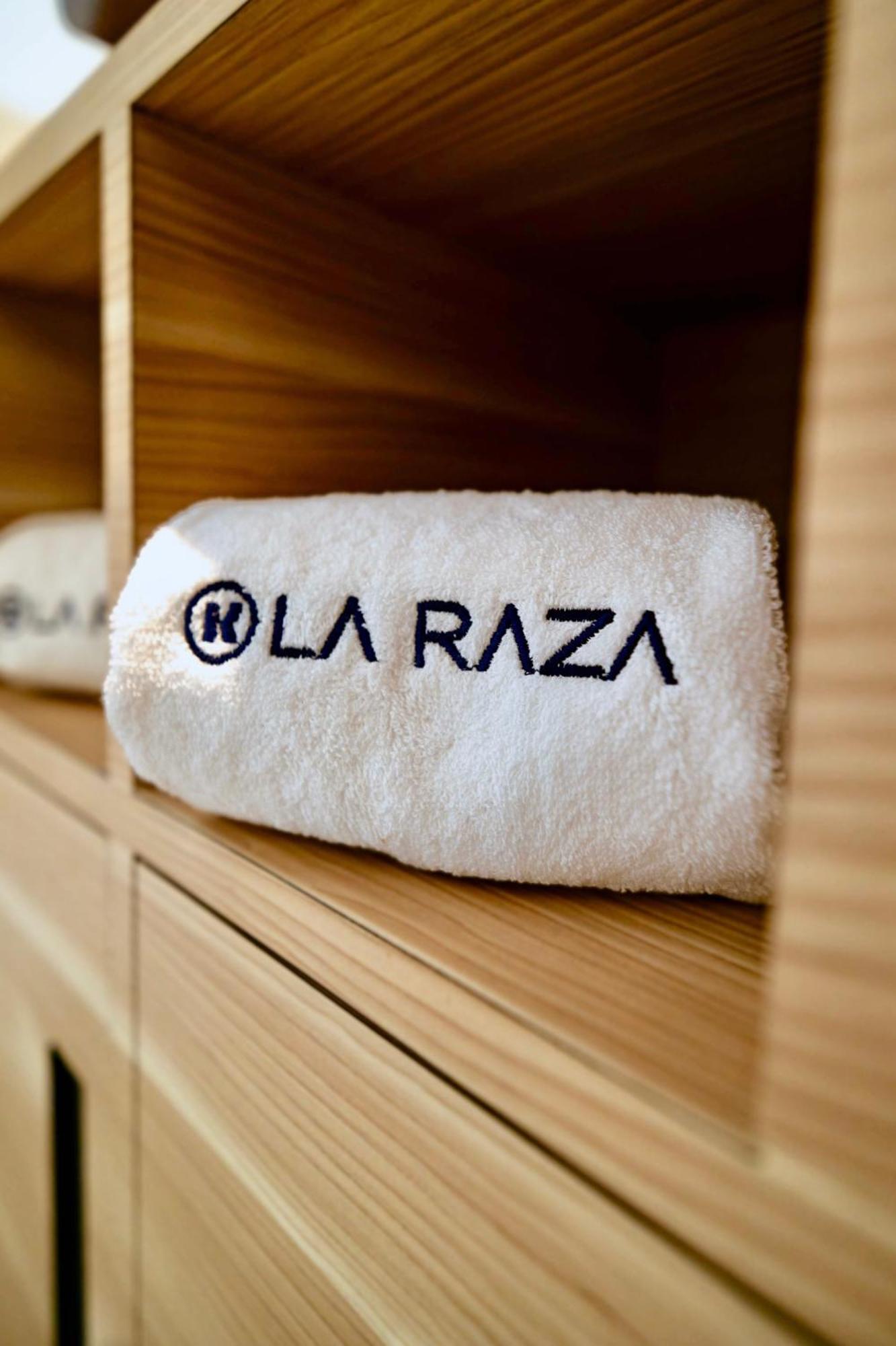 Kali La Raza Hotel 2*