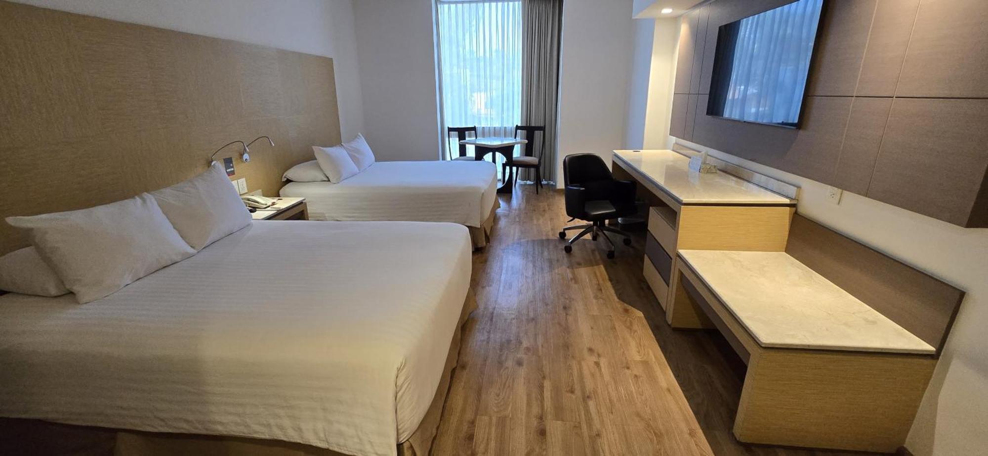 Ramada By Wyndham Santa Fe Mexico City