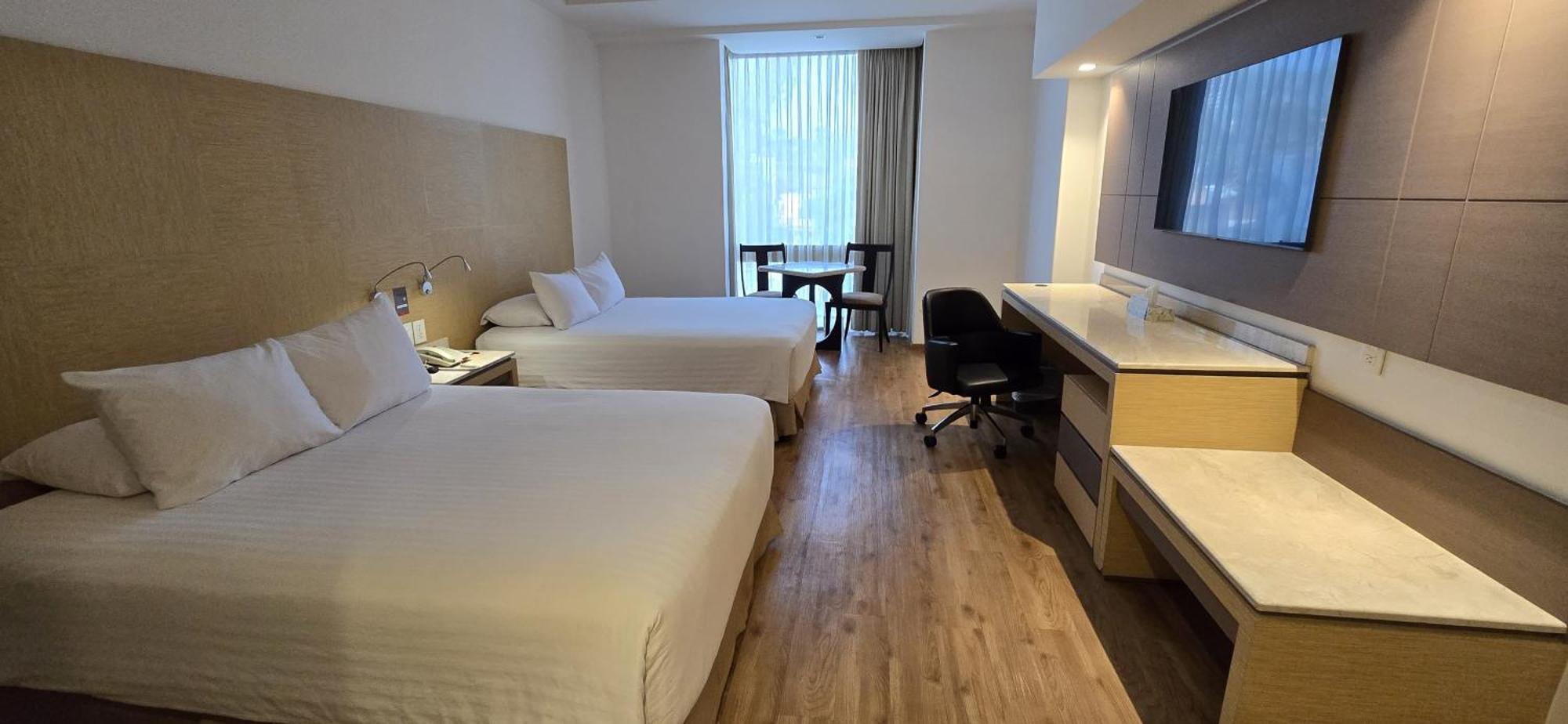 Ramada By Wyndham Santa Fe 4*