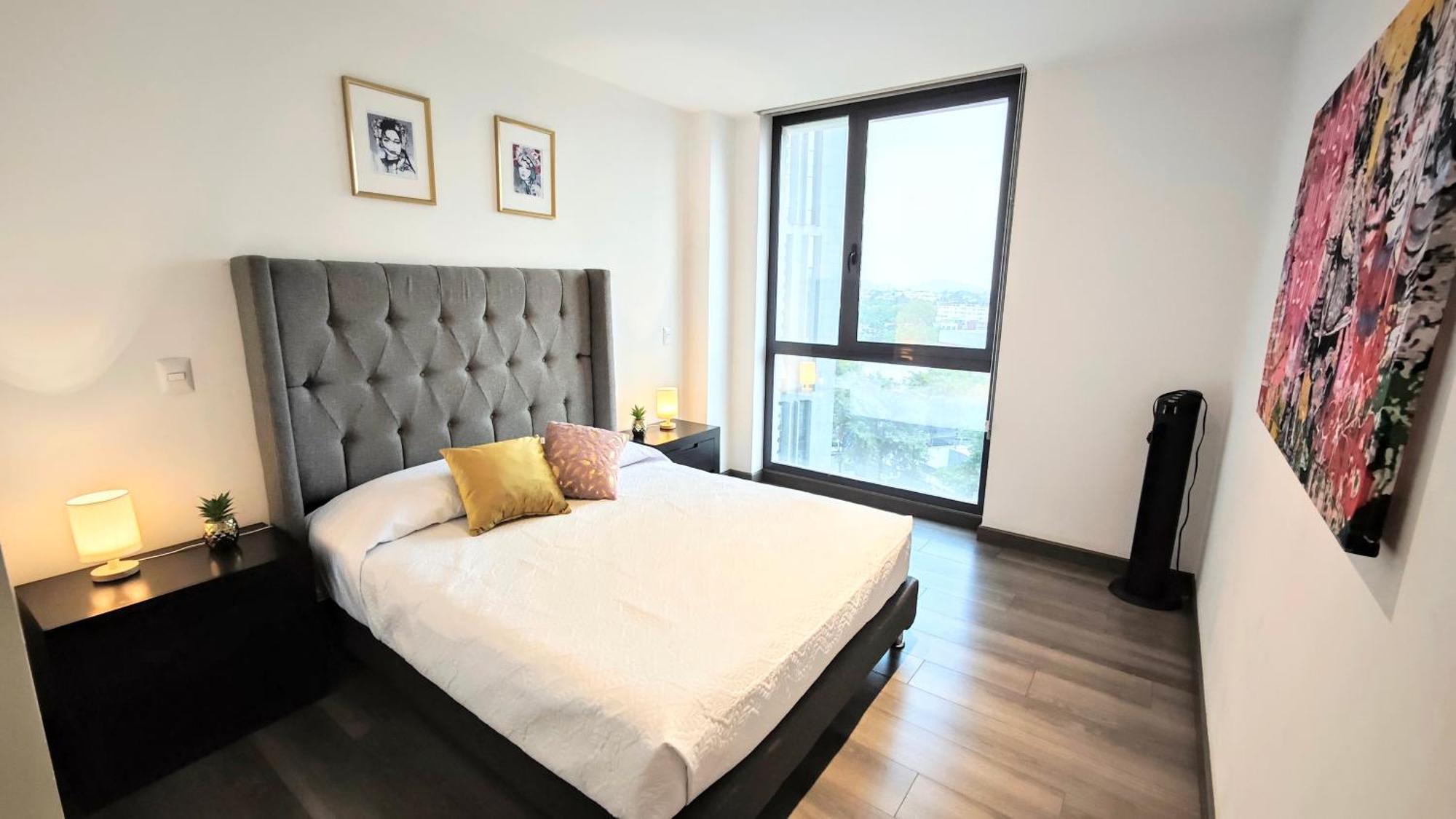 Apartment Two Beautiful 1 Bedroom Apts, 2 Floors Hs Wifi! *