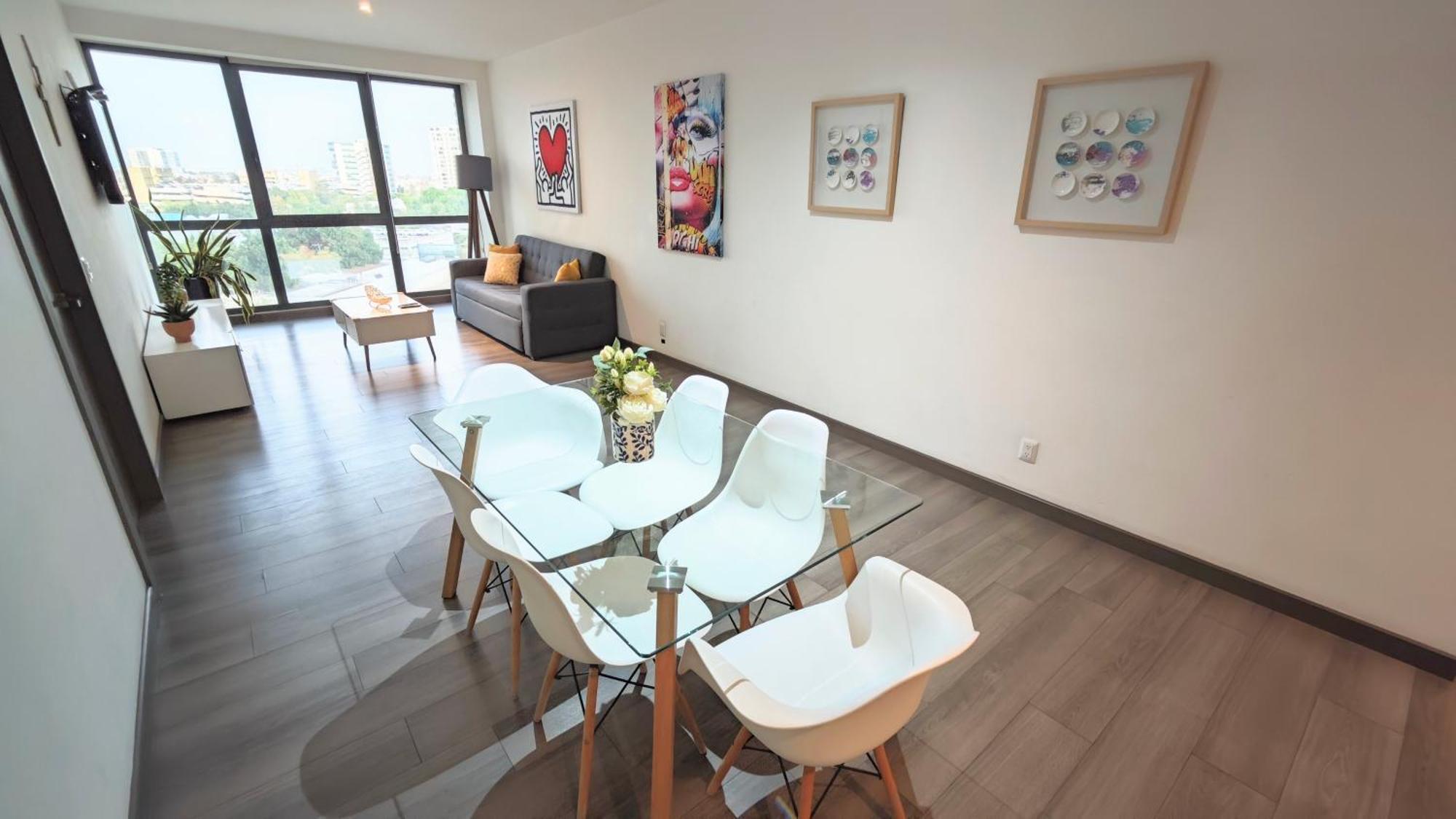 Two Beautiful 1 Bedroom Apts, 2 Floors Hs Wifi! Mexico City