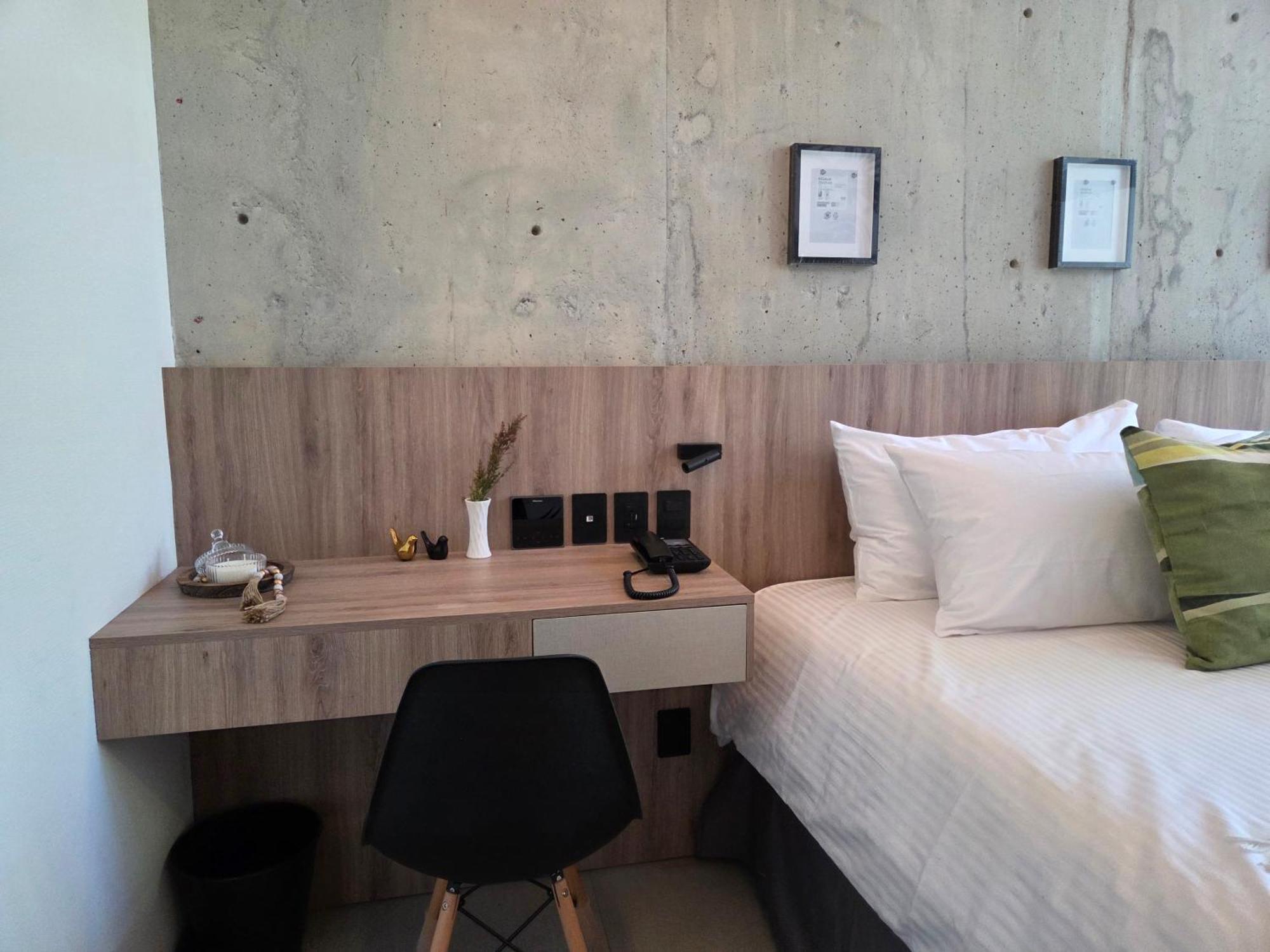 Hotel Street Art Roma 5*