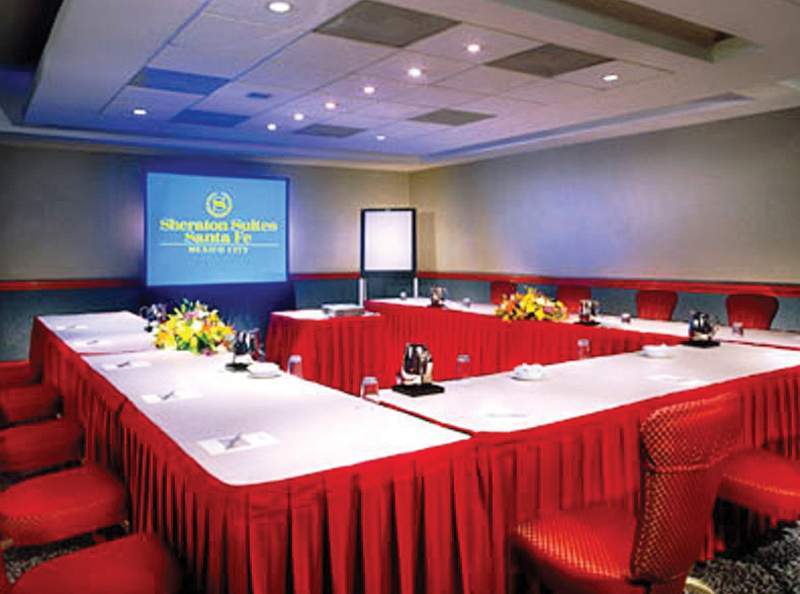 Sheraton Santa Fe, Hotel