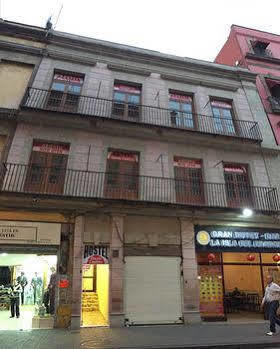Hotel Oyo Oasis Centro Cerca Del Hospital Issste Hospital Jose Ma Morelos
