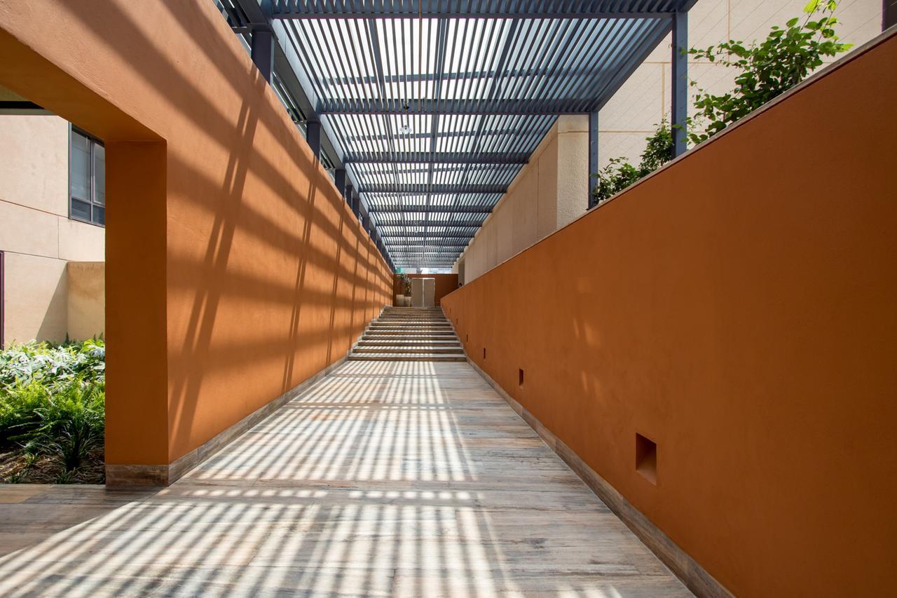 Miyana Apartment *
