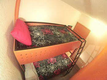 Hostel Roomies Roma Mexico City
