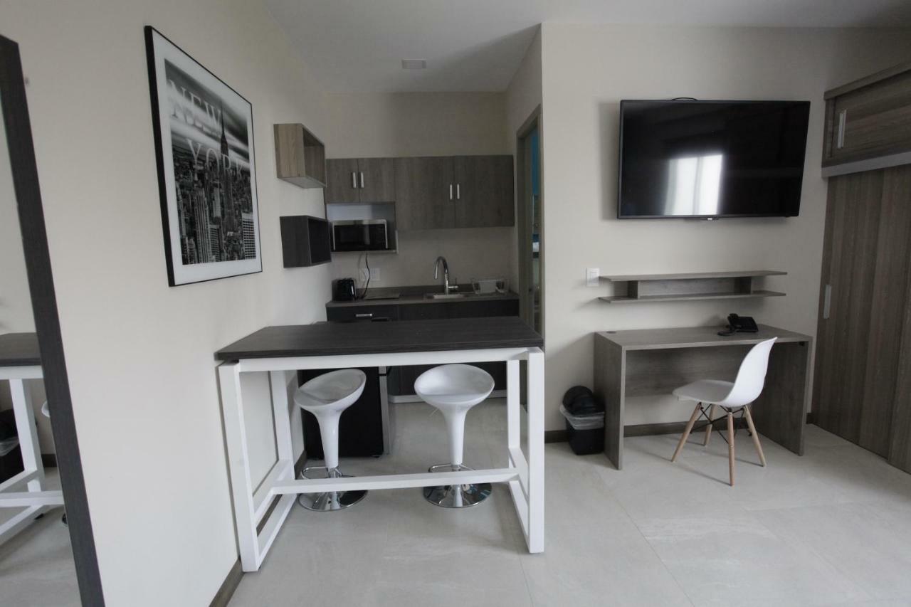 Capital's Suites Luxury Gran Sur Aparthotel 2*