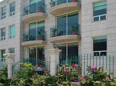 L' Heritage Aristoteles 225 By Bluebay