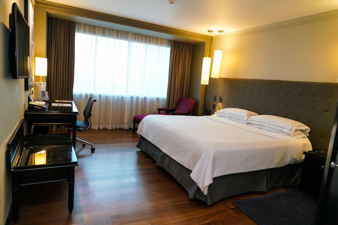 Hotel Barcelo Reforma 5*