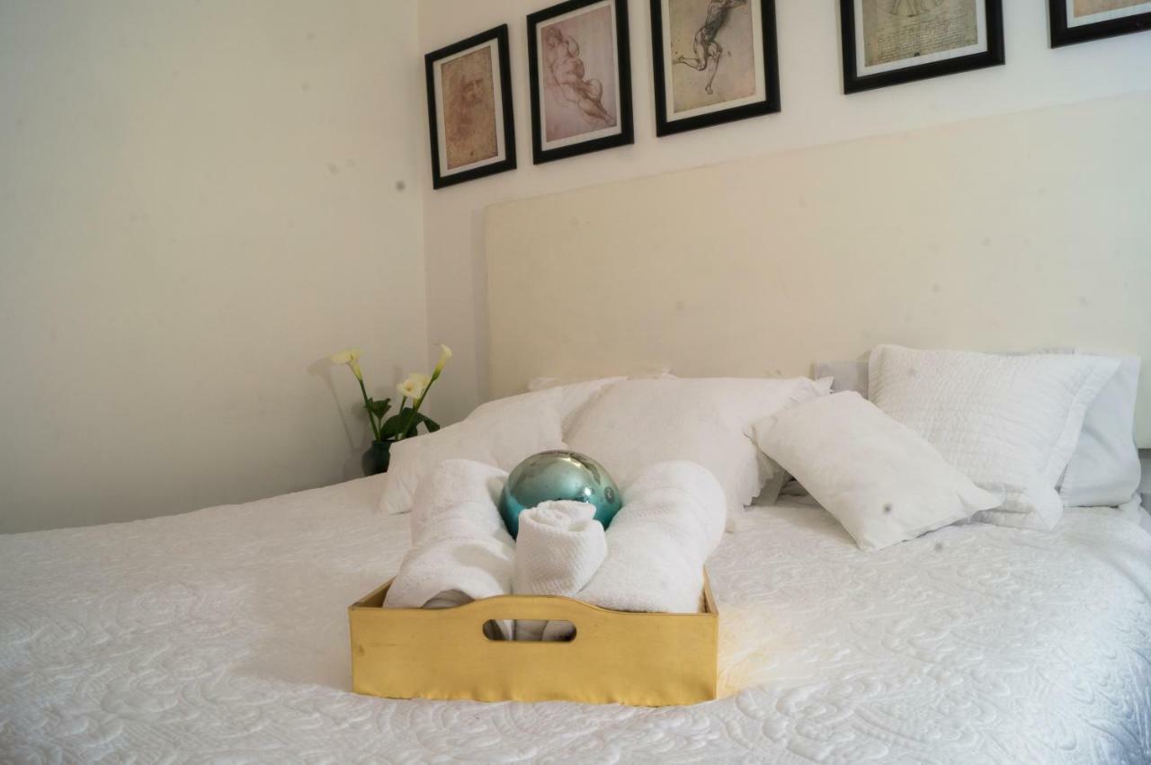 4b Bazzar, Garden House, Welcome To San Angel
