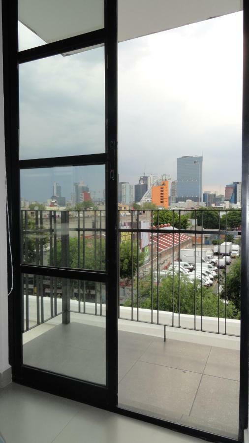 Beautiful Downtown Flat *