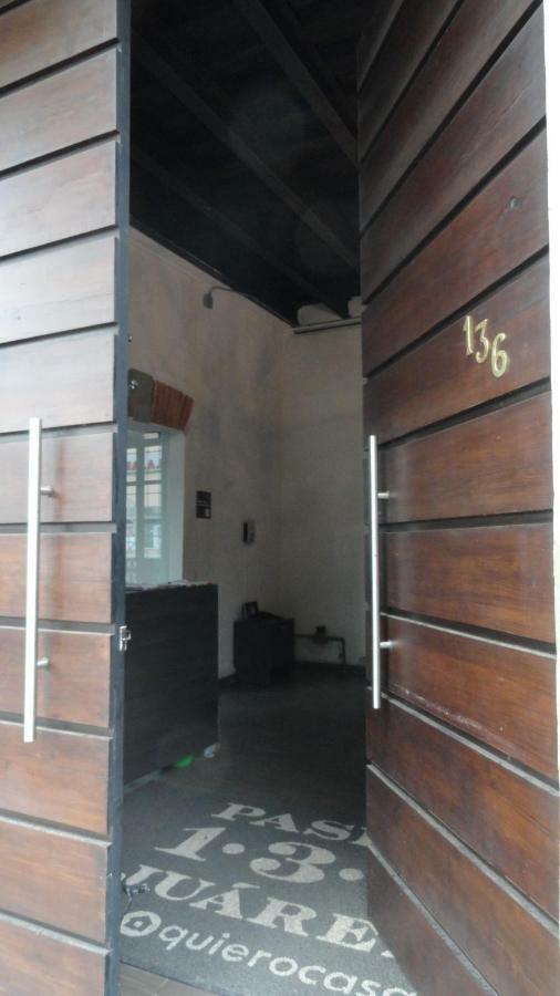 Beautiful Downtown Flat