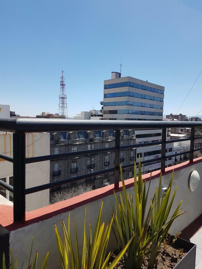 Near Reforma * México DF