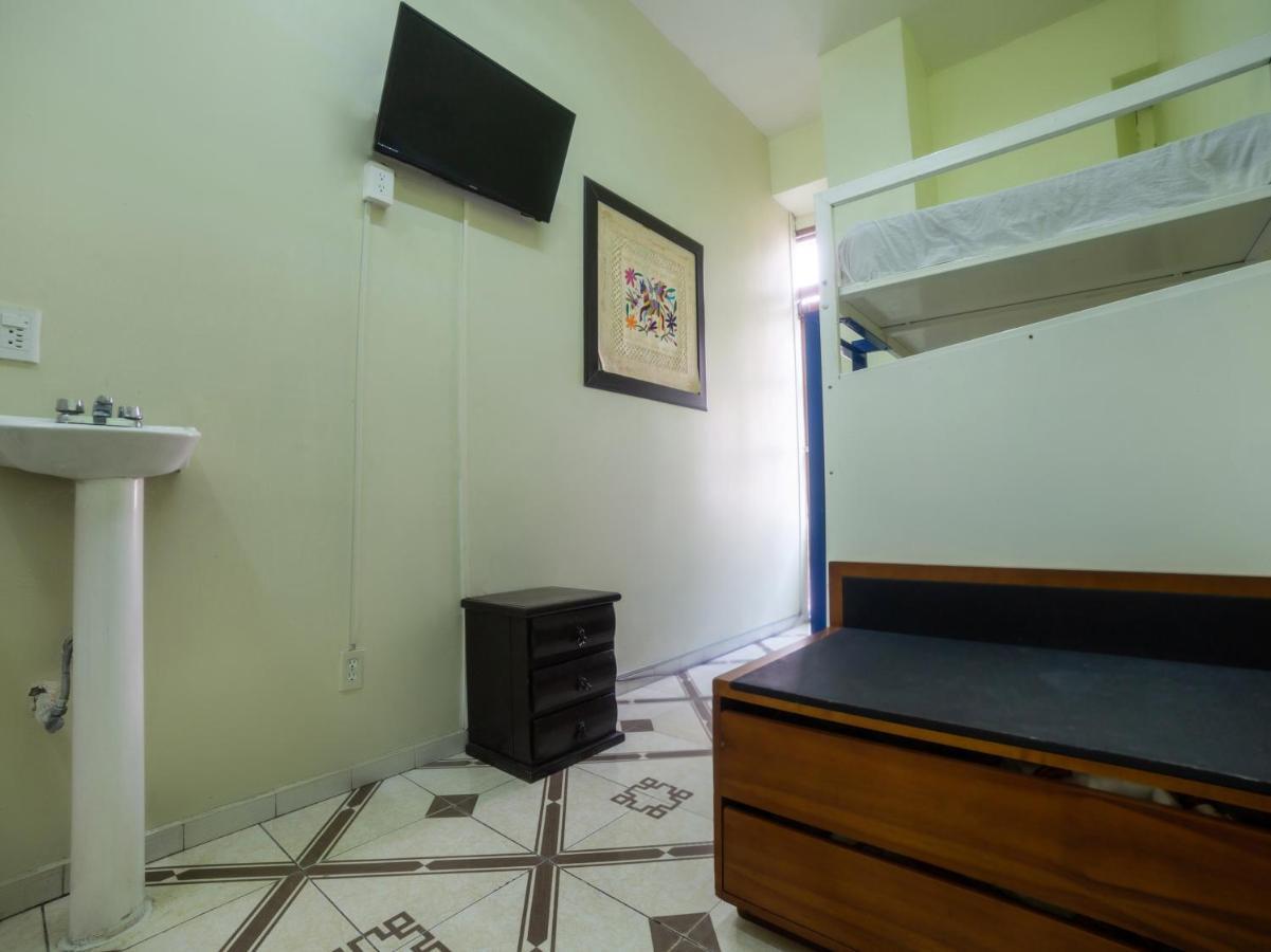 Oyo Oasis Centro Cerca Del Hospital Issste Hospital Jose Ma Morelos