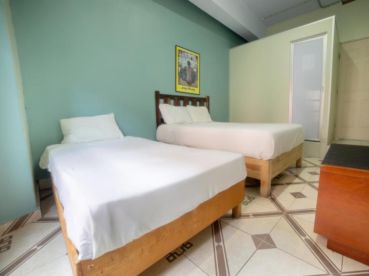 Hotel Oyo Oasis Centro Cerca Del Hospital Issste Hospital Jose Ma Morelos 2*