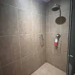 P2406 - 1Br - 1Bth