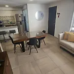 Nice Apartment Near Gnp Stadium