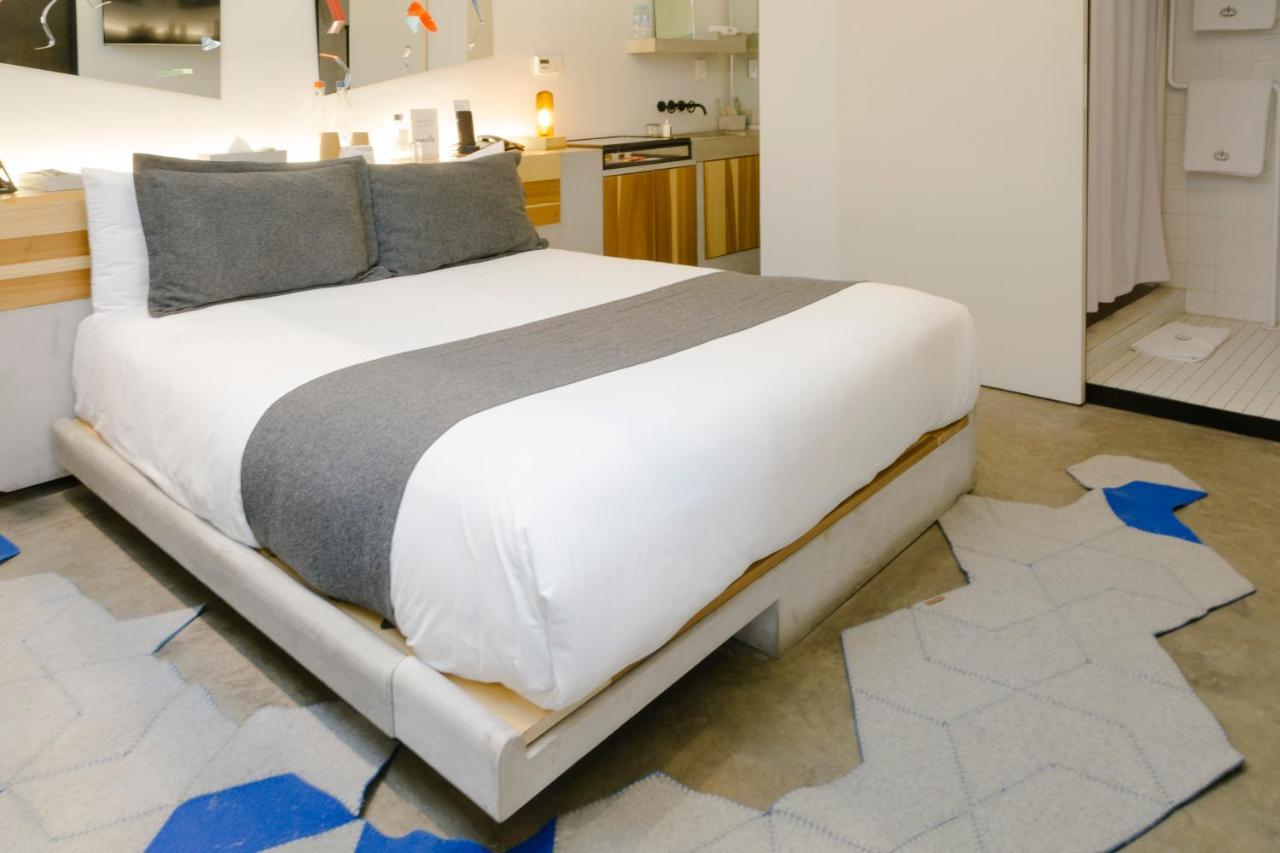 Hotel Carlota Mexico City