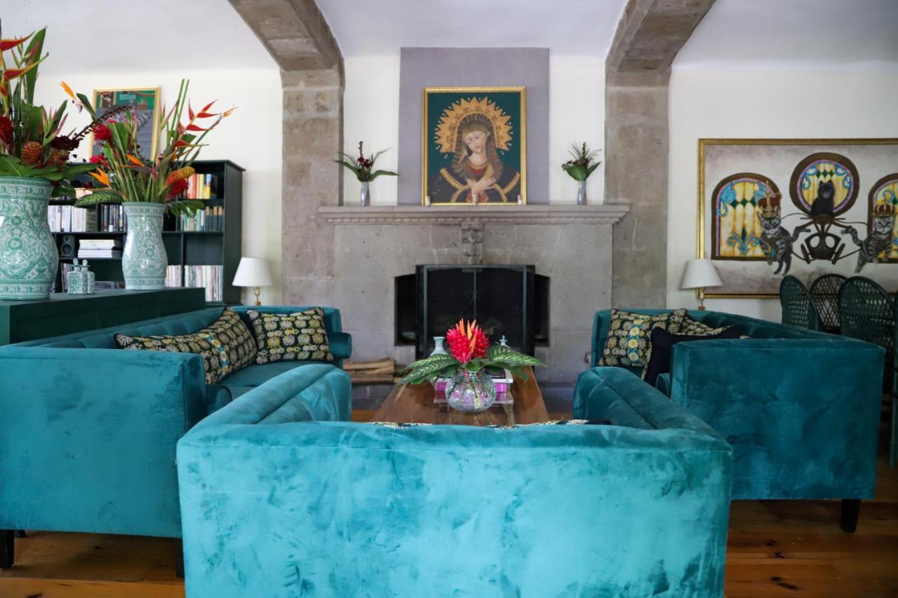 La Casa De Fleur De Lis In Historic San Angel Holiday home