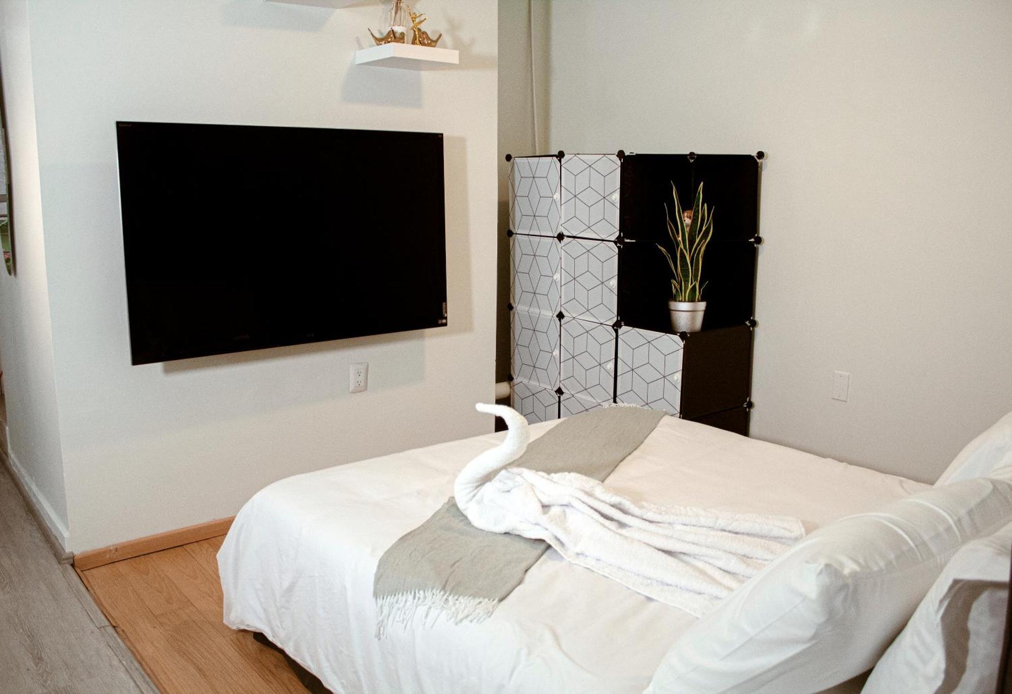 Departamento Centrico, Amplio Y Nuevo Cerca Del Aeropuerto Y Gnp-foro Sol Apartamento