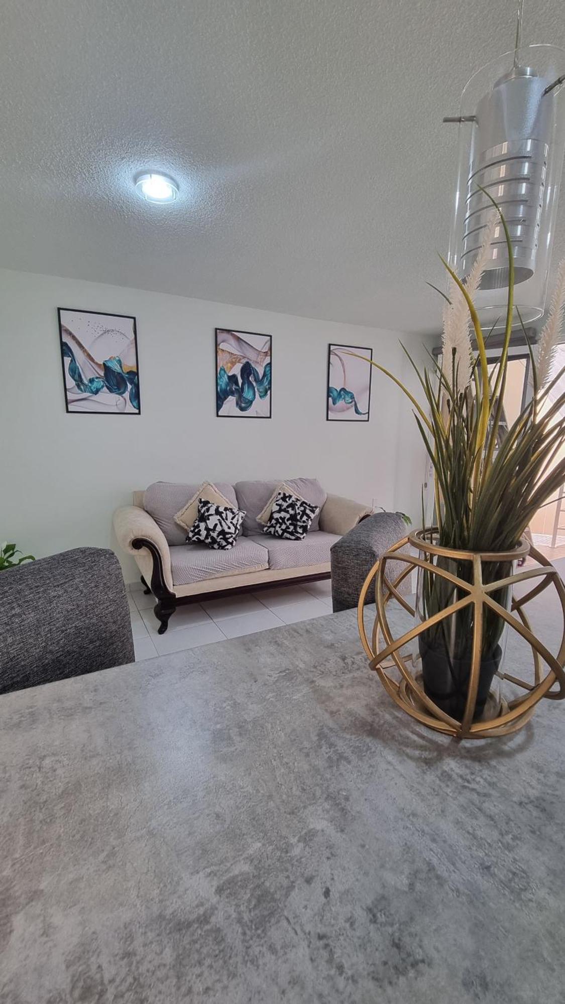 Departamento Centrico, Amplio Y Nuevo Cerca Del Aeropuerto Y Gnp-foro Sol Apartamento