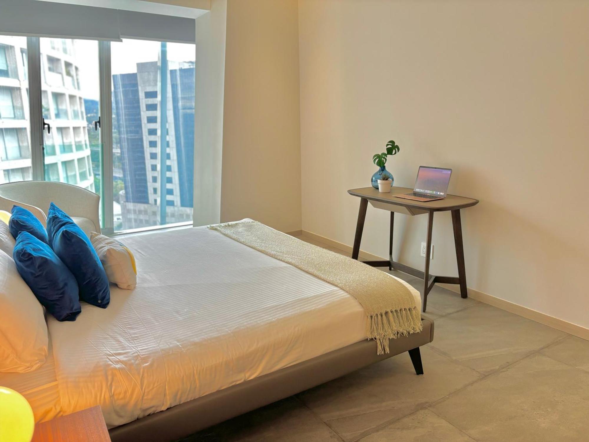 Apartahotel Paradox Santa Fe 3*