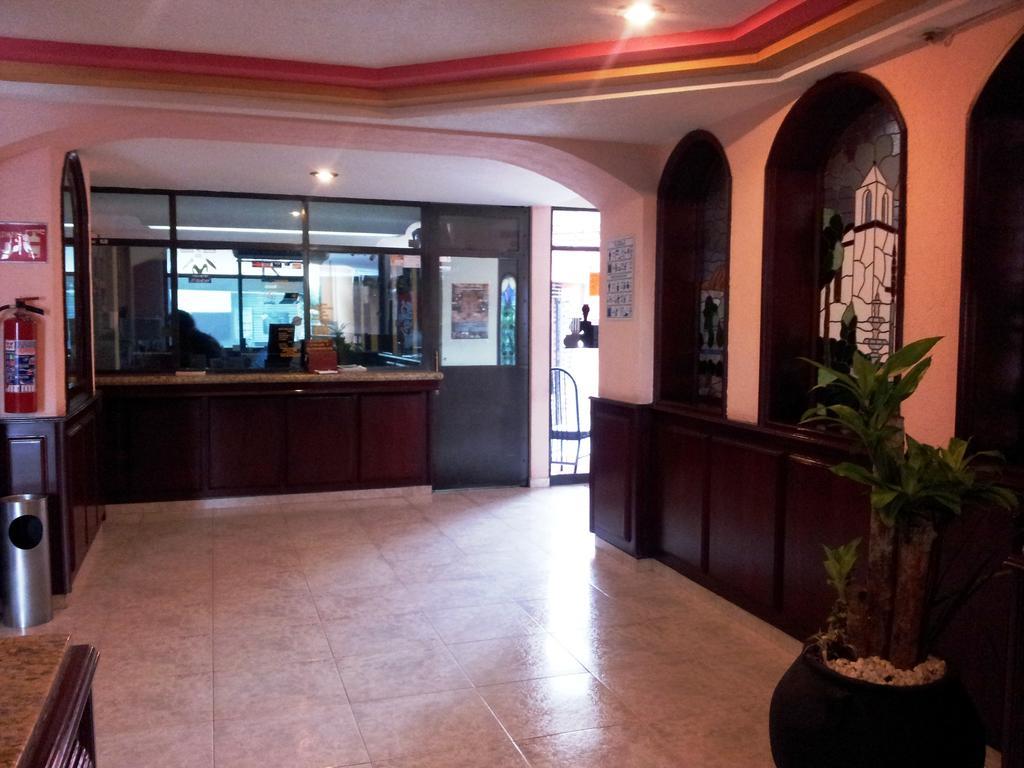 Hotel Siesta Del Sur 4*