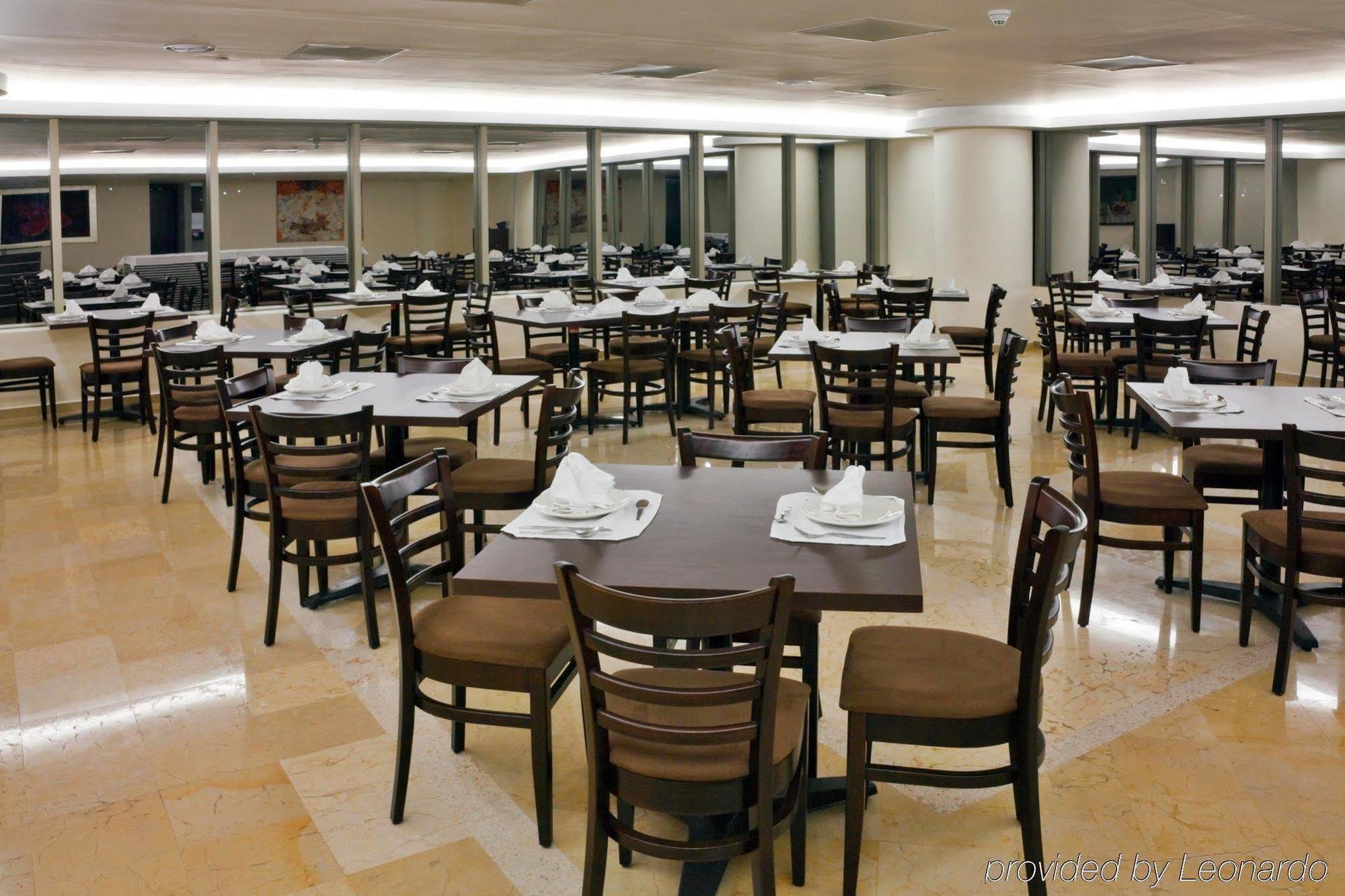 Hotel&suites Mexico Medica Sur, An Ihg