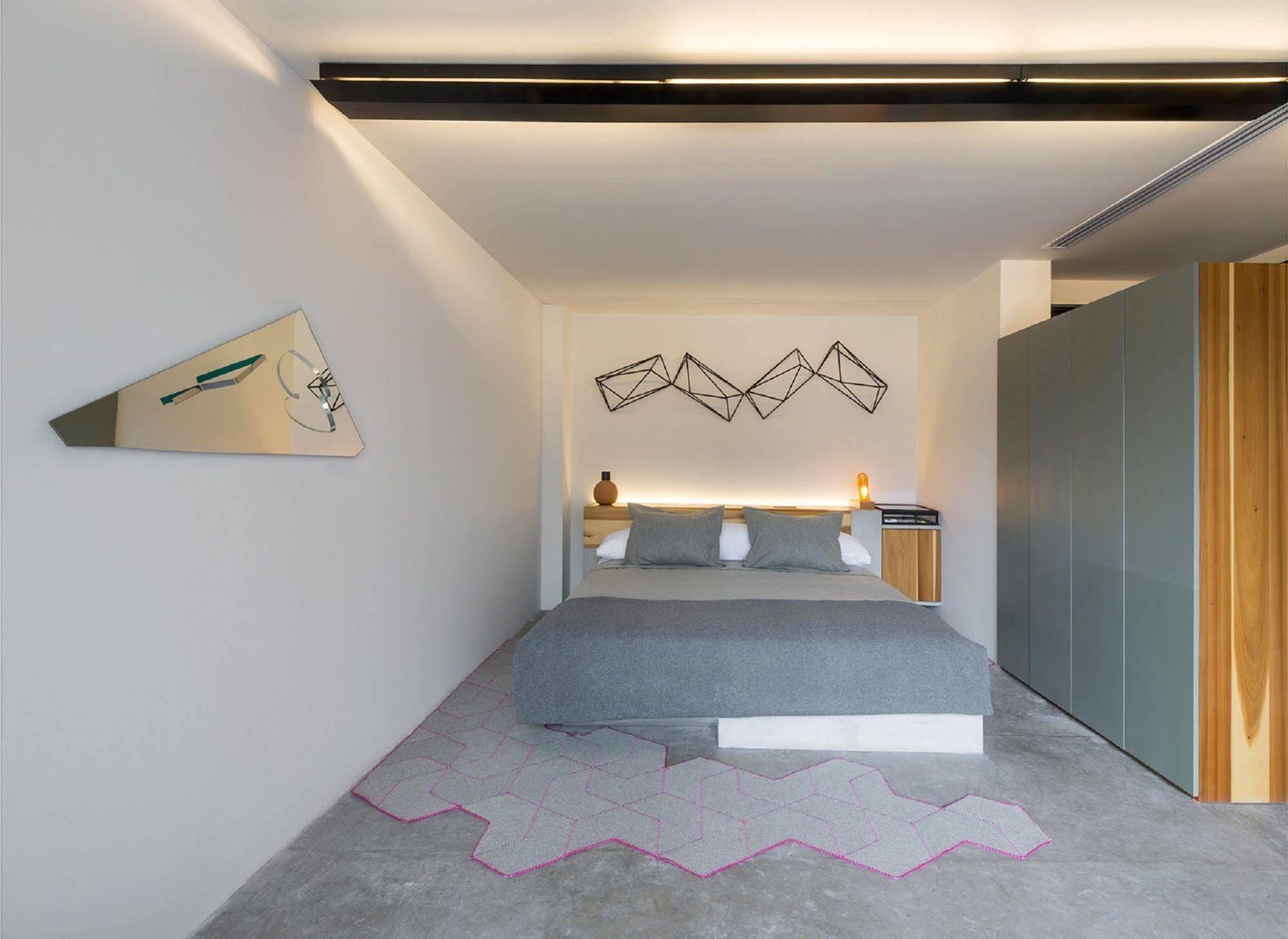 Carlota Hotel Mexico City