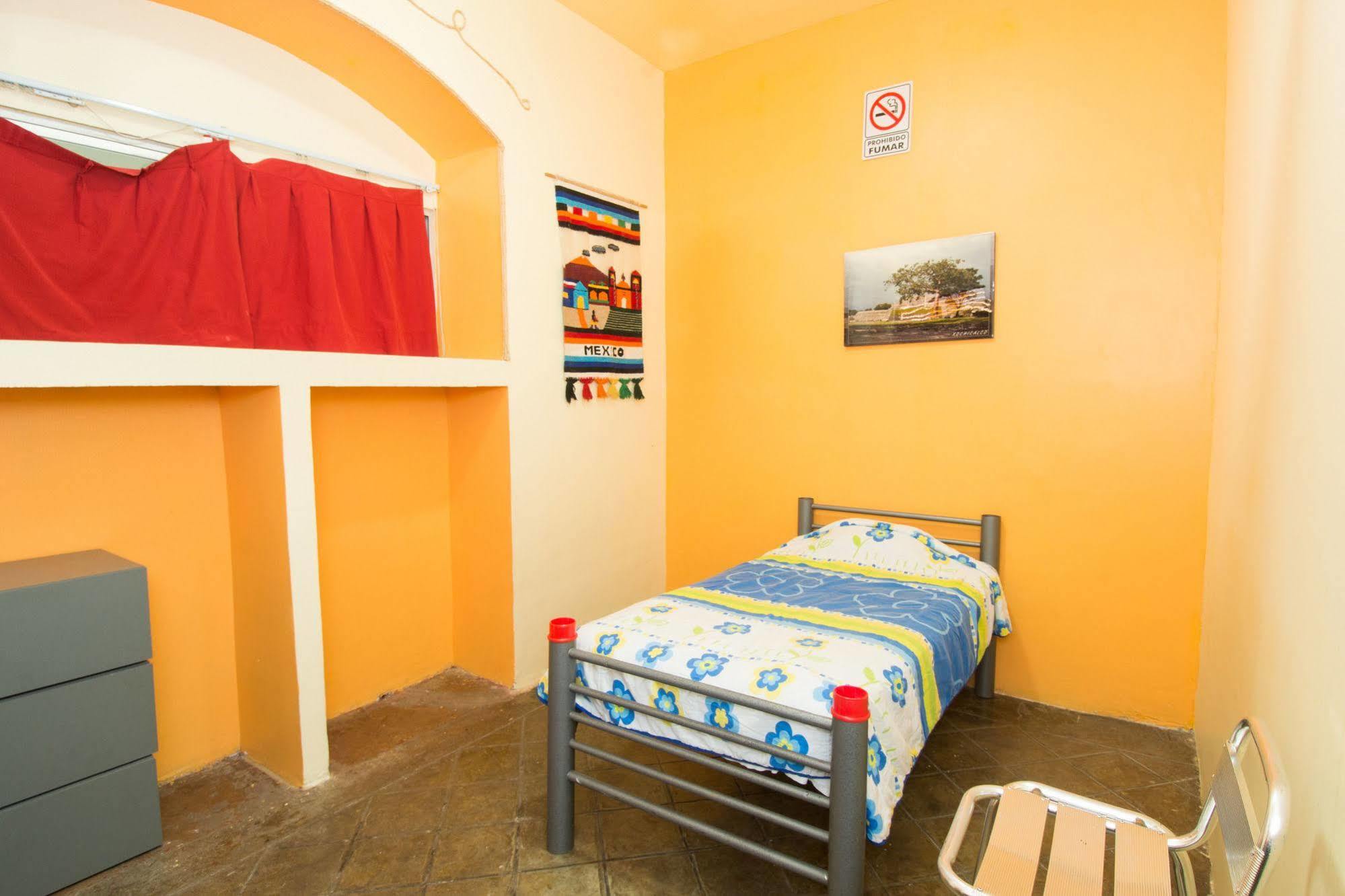 Amigo Hostal México DF