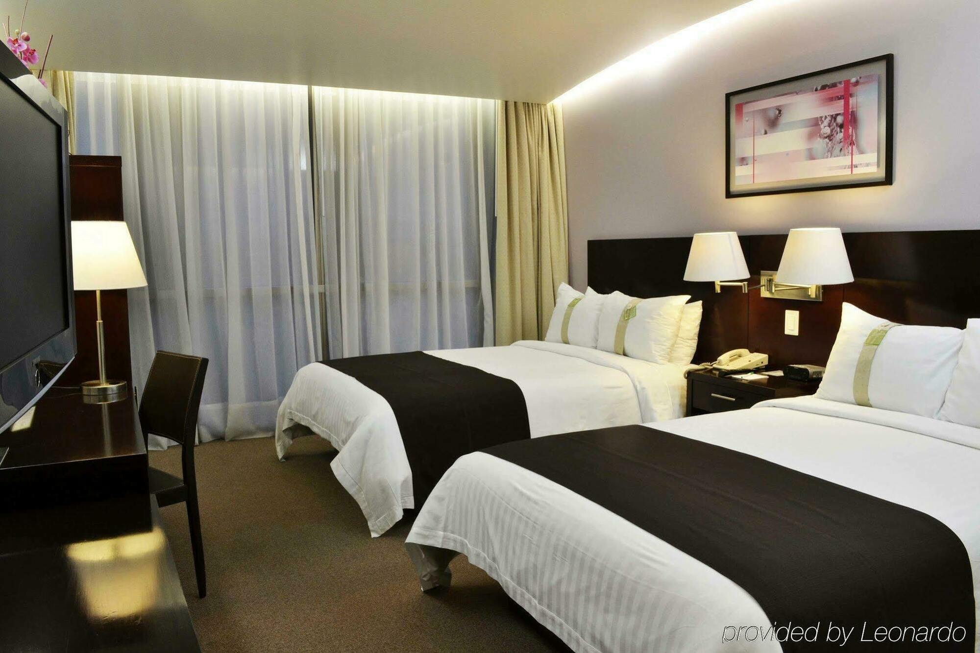 Hotel&suites Mexico Medica Sur, An Ihg Hotel