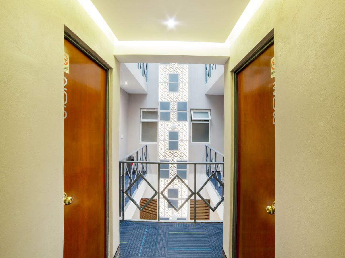Hotel Monarca Mexico City